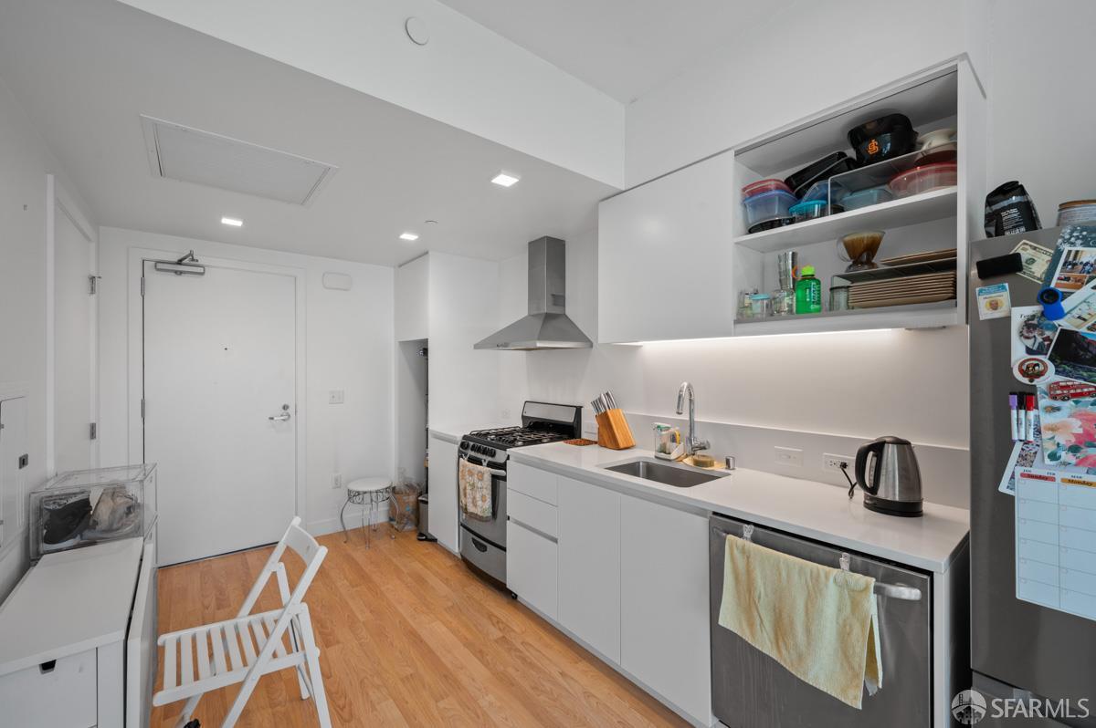 1545 Pine Street #410 - Photo 4