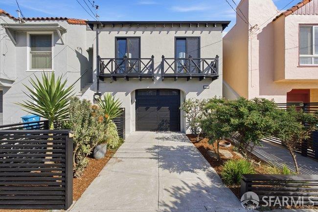 2126 47th Avenue - Photo 3