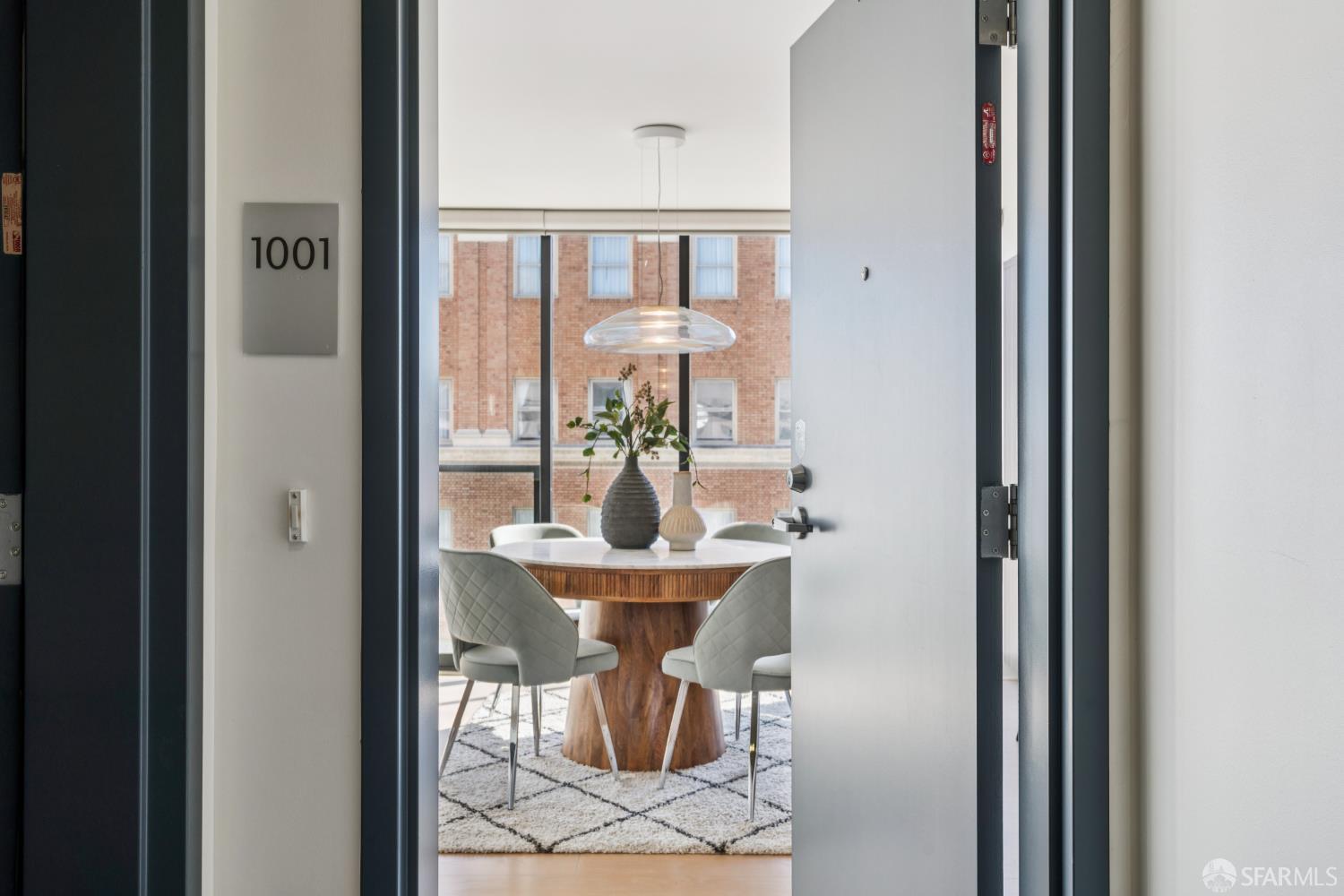 1080 Sutter Street #1001 - Photo 2