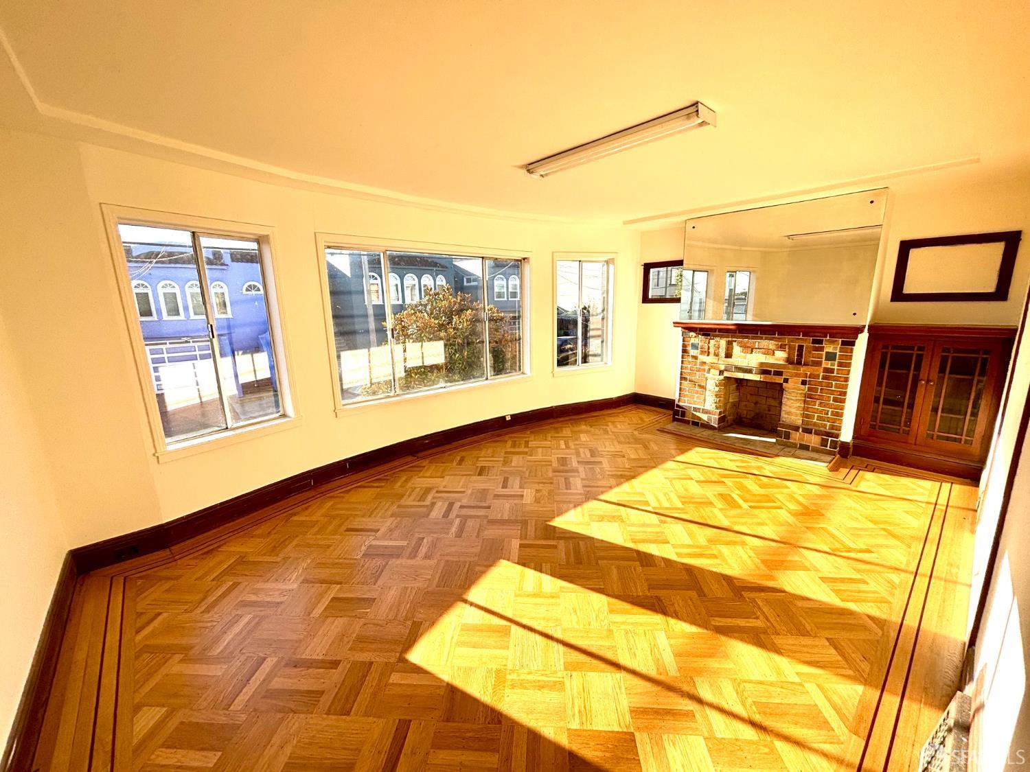 136 Rae Avenue - Photo 3