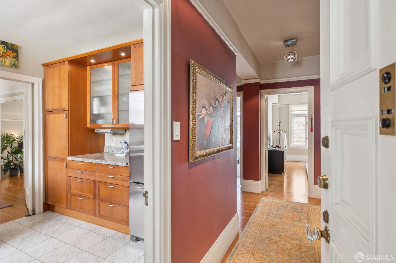 637 Powell Street #302 - Photo 3