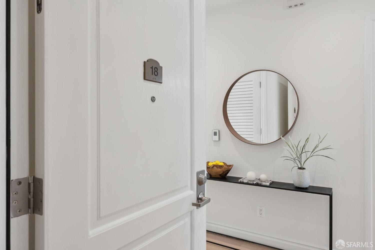 29 Oakwood Street #18 - Photo 2
