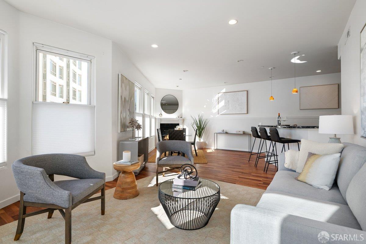 199 Tiffany Avenue #311 - Photo 3