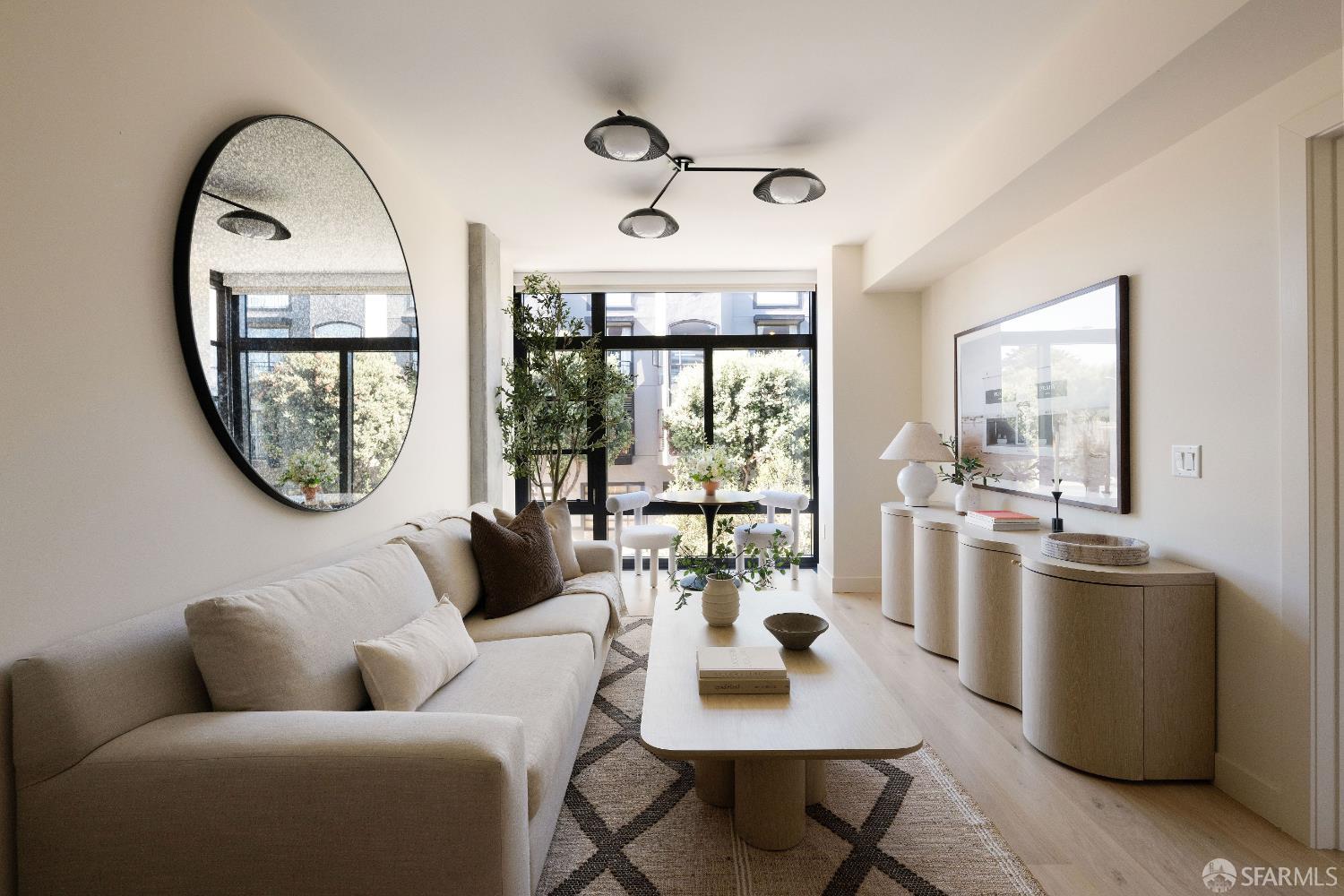 1598 Bay Street #205 - Photo 2