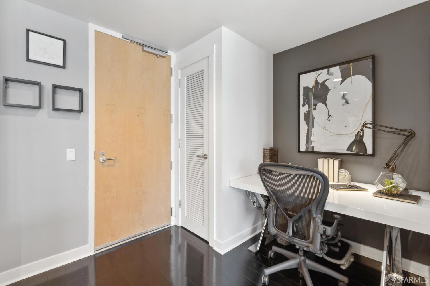 501 Beale Street #18E - Photo 2