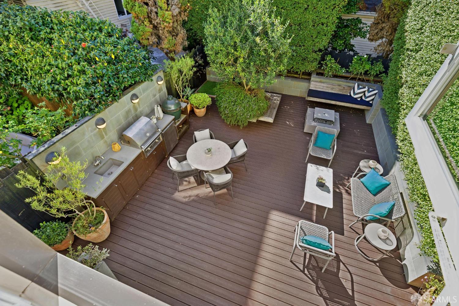 3731 Divisadero Street - Photo 2