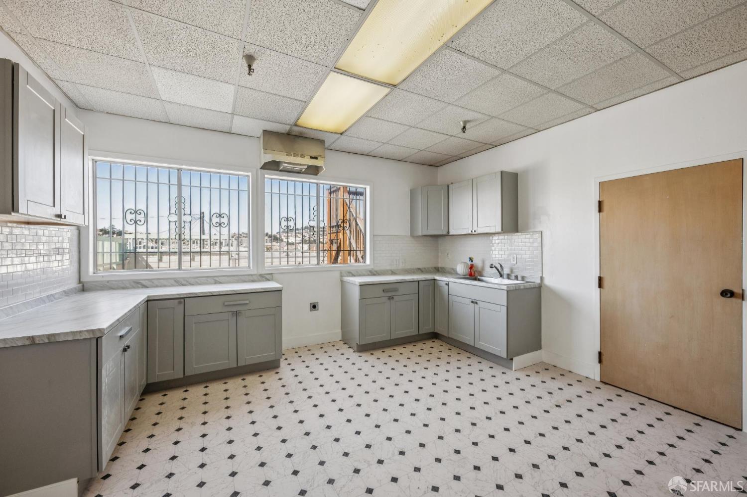 5226-5228 Mission Street - Photo 5