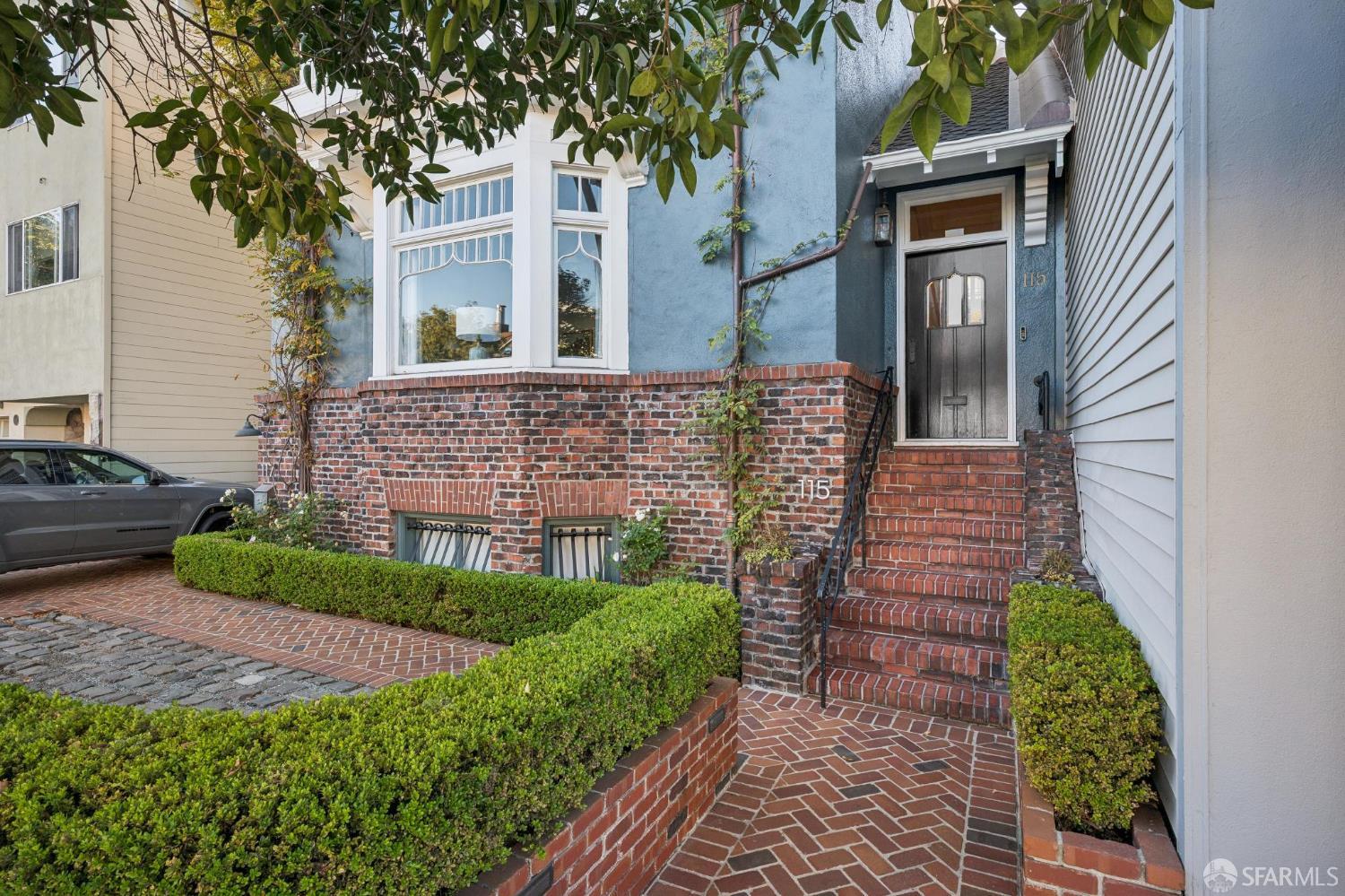 115 Palm Avenue - Photo 3