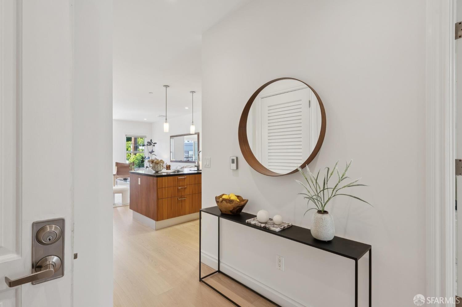 29 Oakwood Street #18 - Photo 3