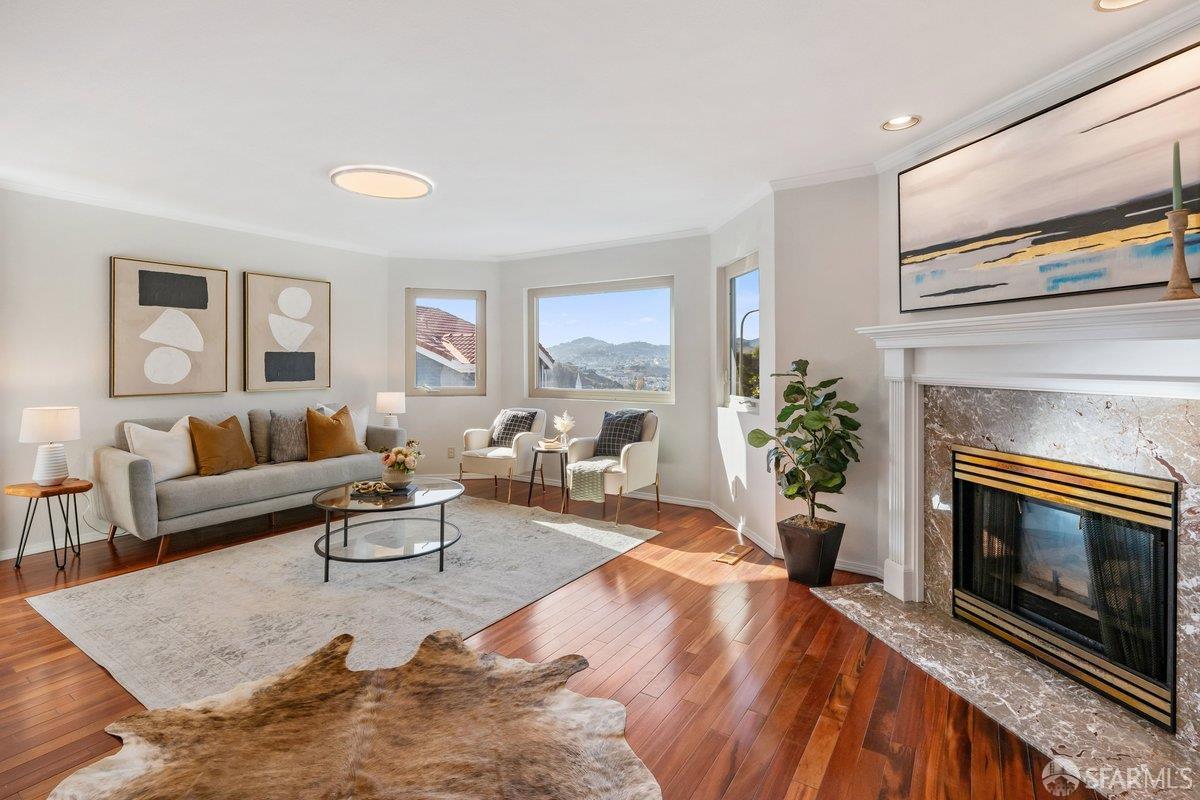 6 Lindsay Circle - Main photo