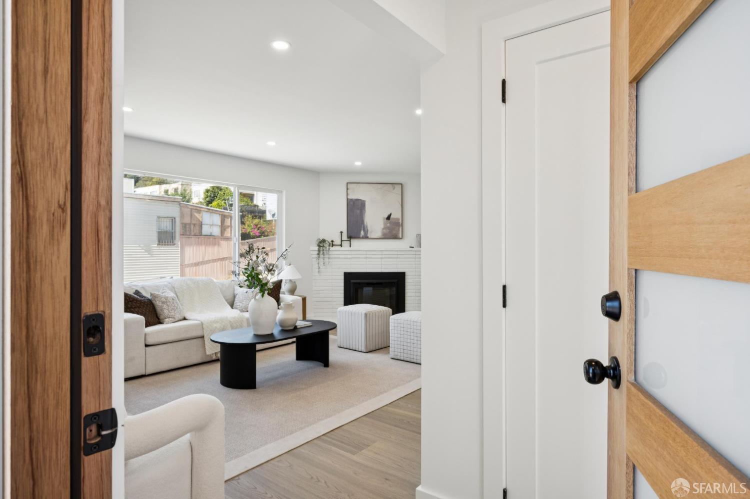 241 Sawyer Street - Photo 5