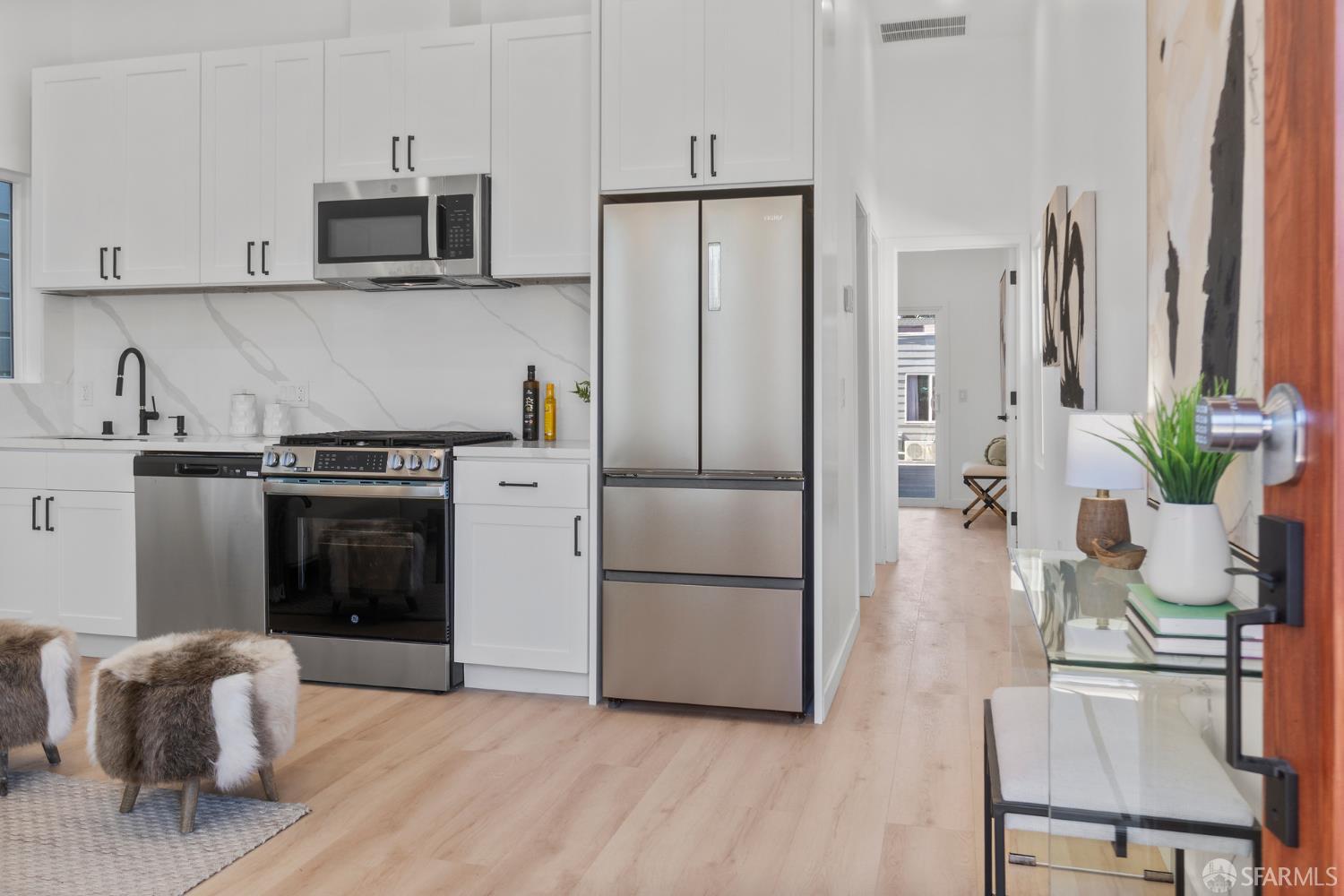 337 Jules Avenue - Photo 5