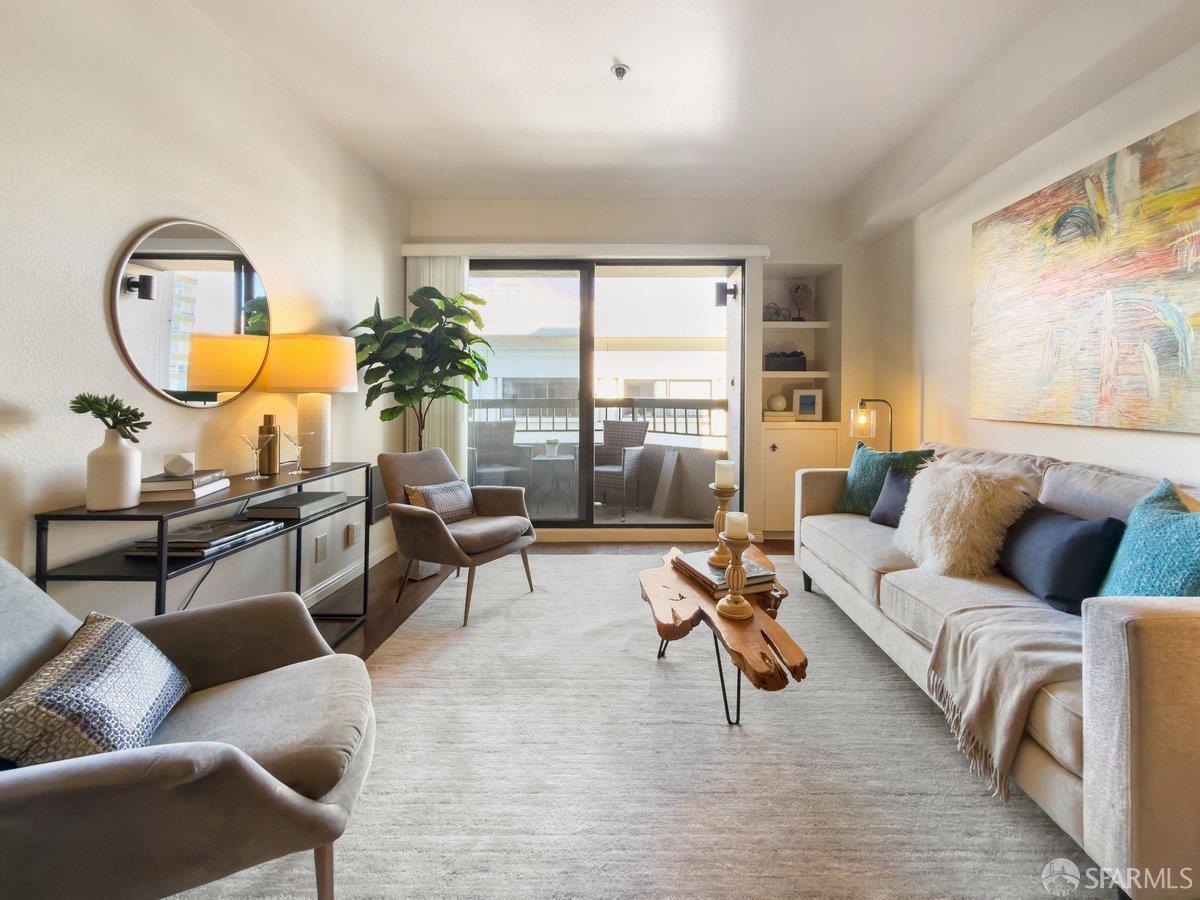 601 Van Ness Avenue #510 - Photo 3