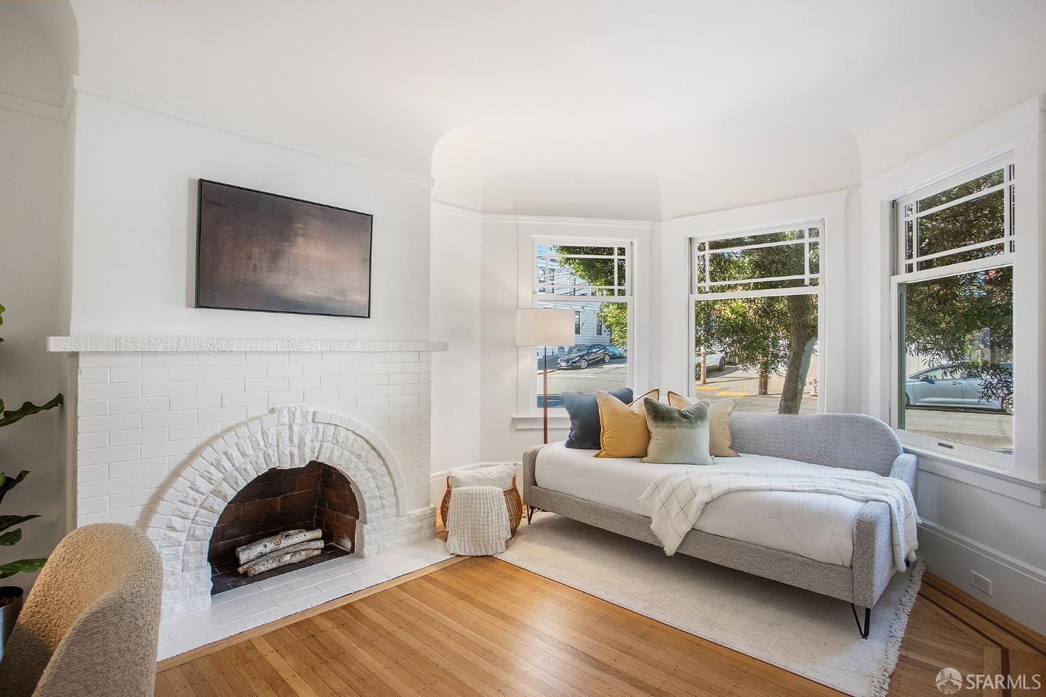 563 Andover Street - Photo 4