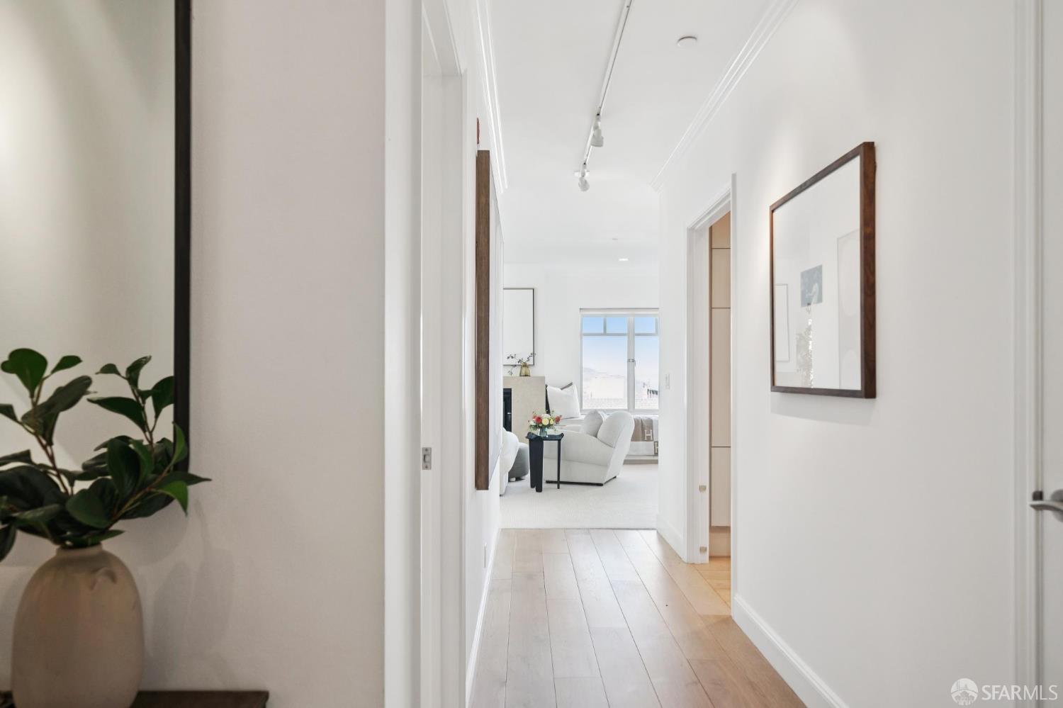 1150 Lombard Street #30 - Photo 4