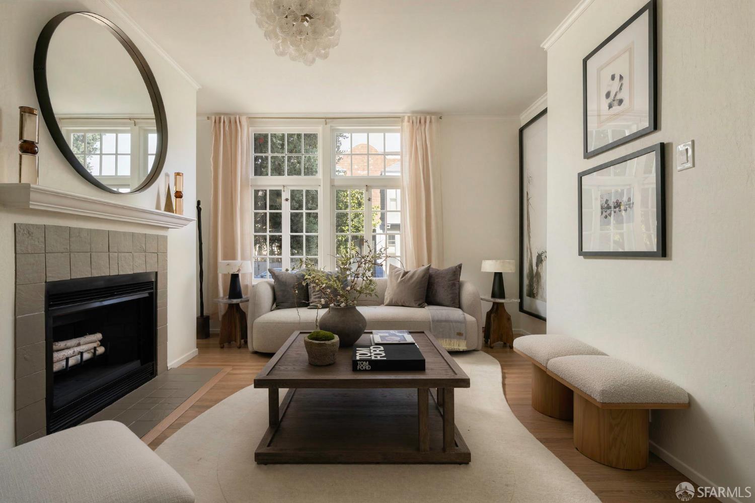 421 Spruce Street - Photo 2