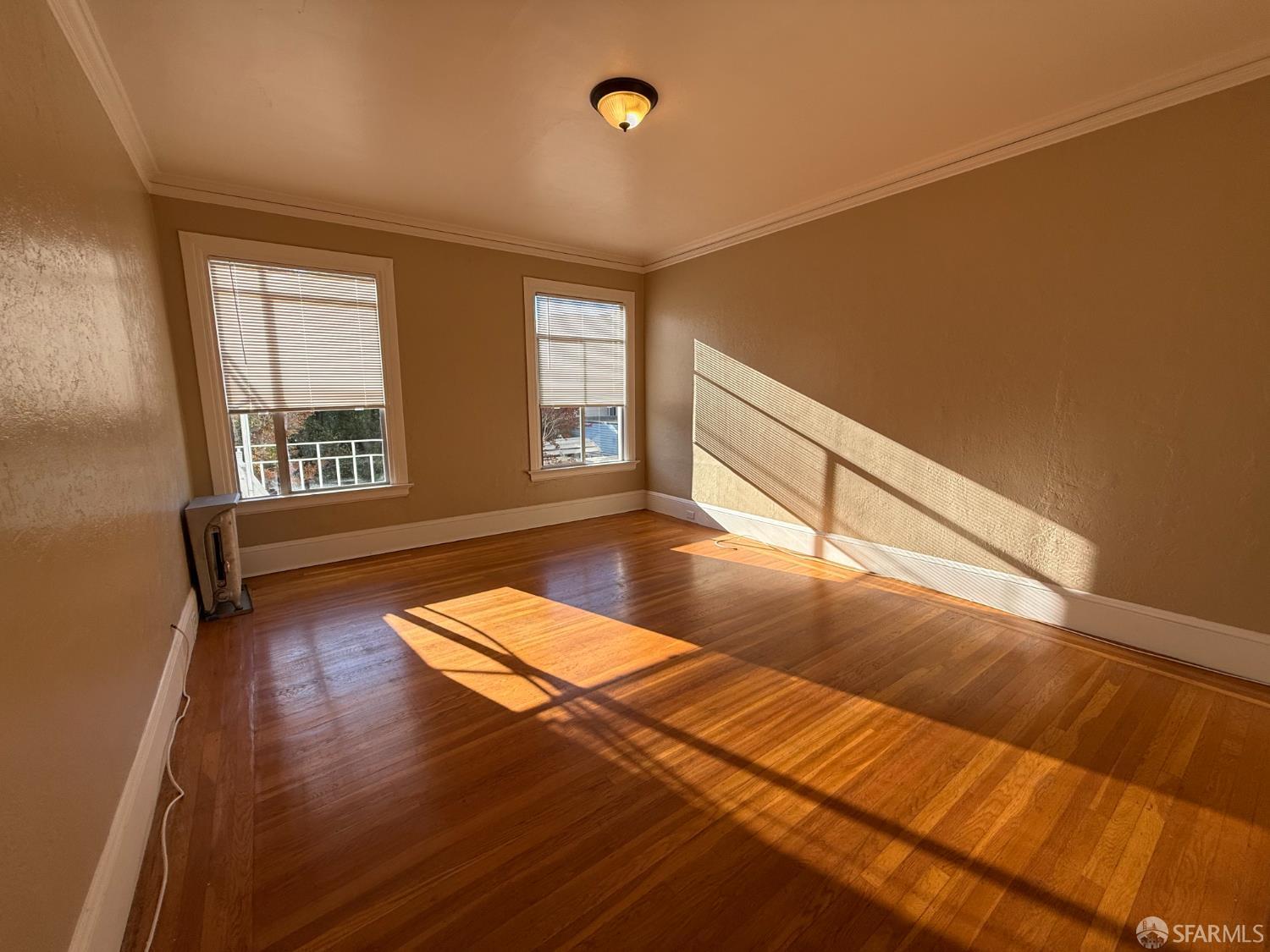 3033 Franklin Street #4 - Photo 2