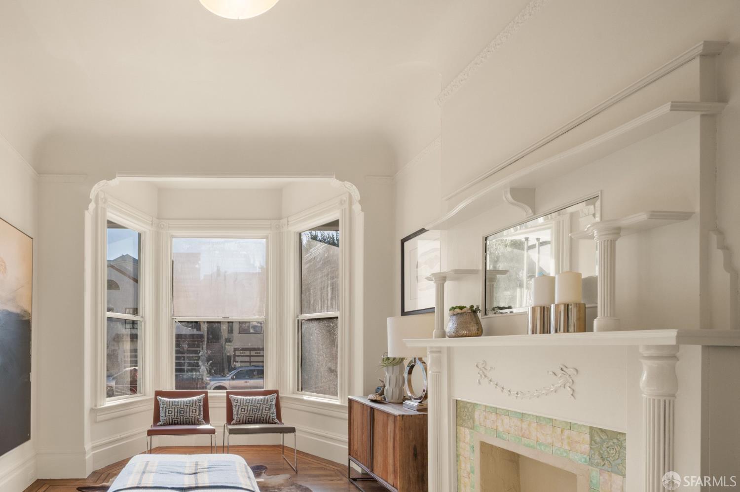 374 Coleridge Street - Photo 5