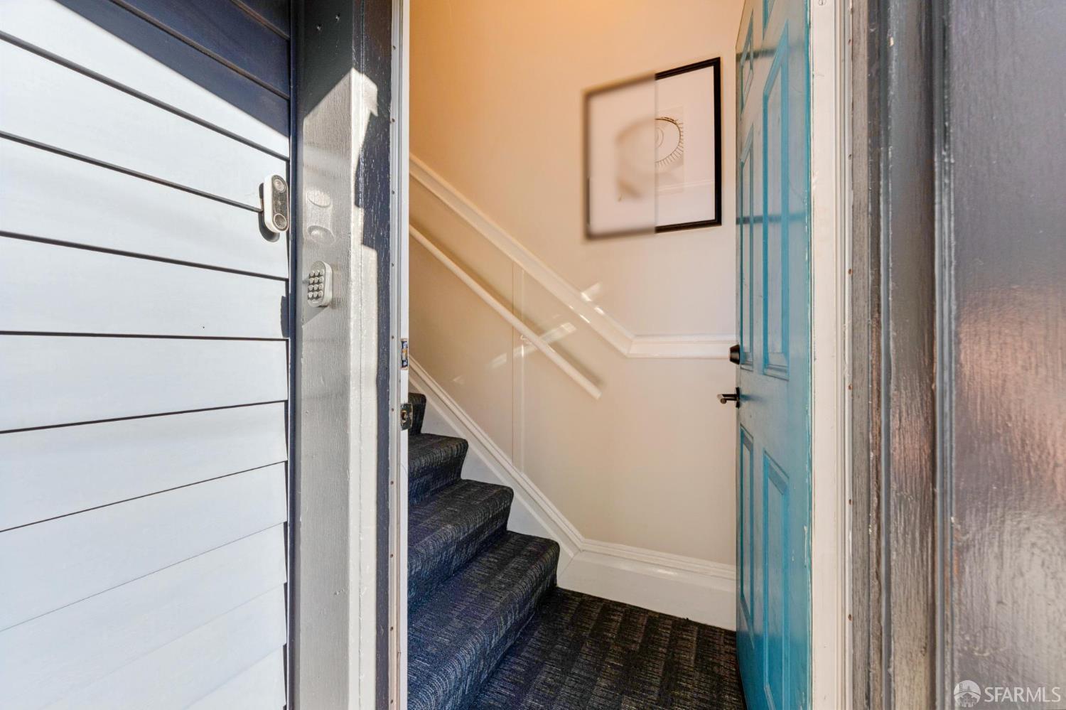 2771 Diamond Street - Photo 2
