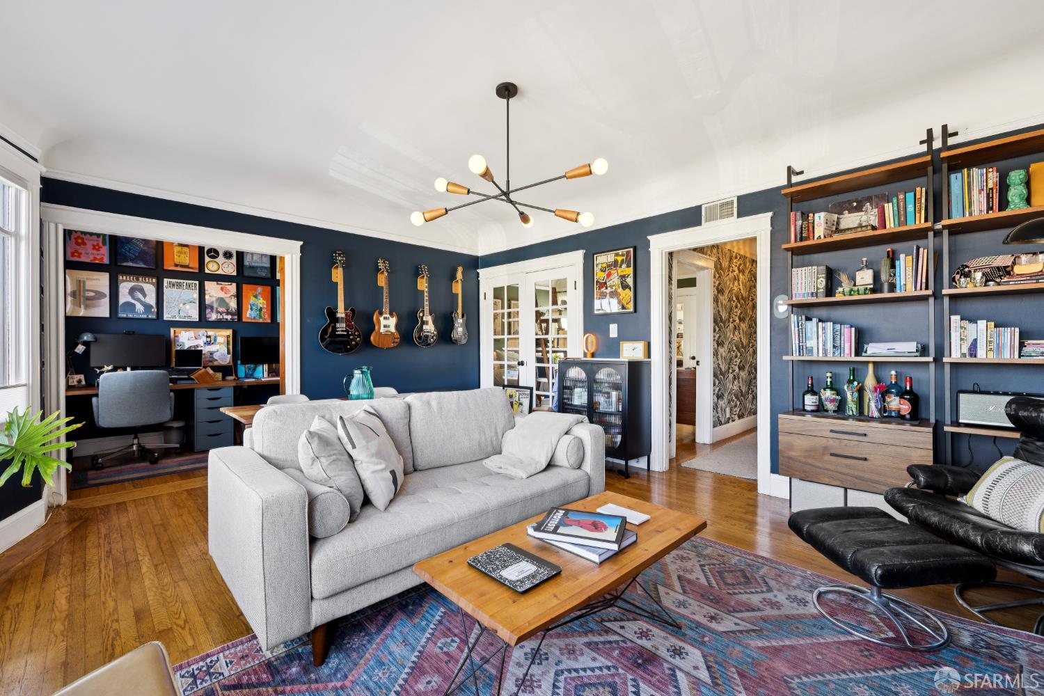 1255 Oak Street #1 - Photo 4