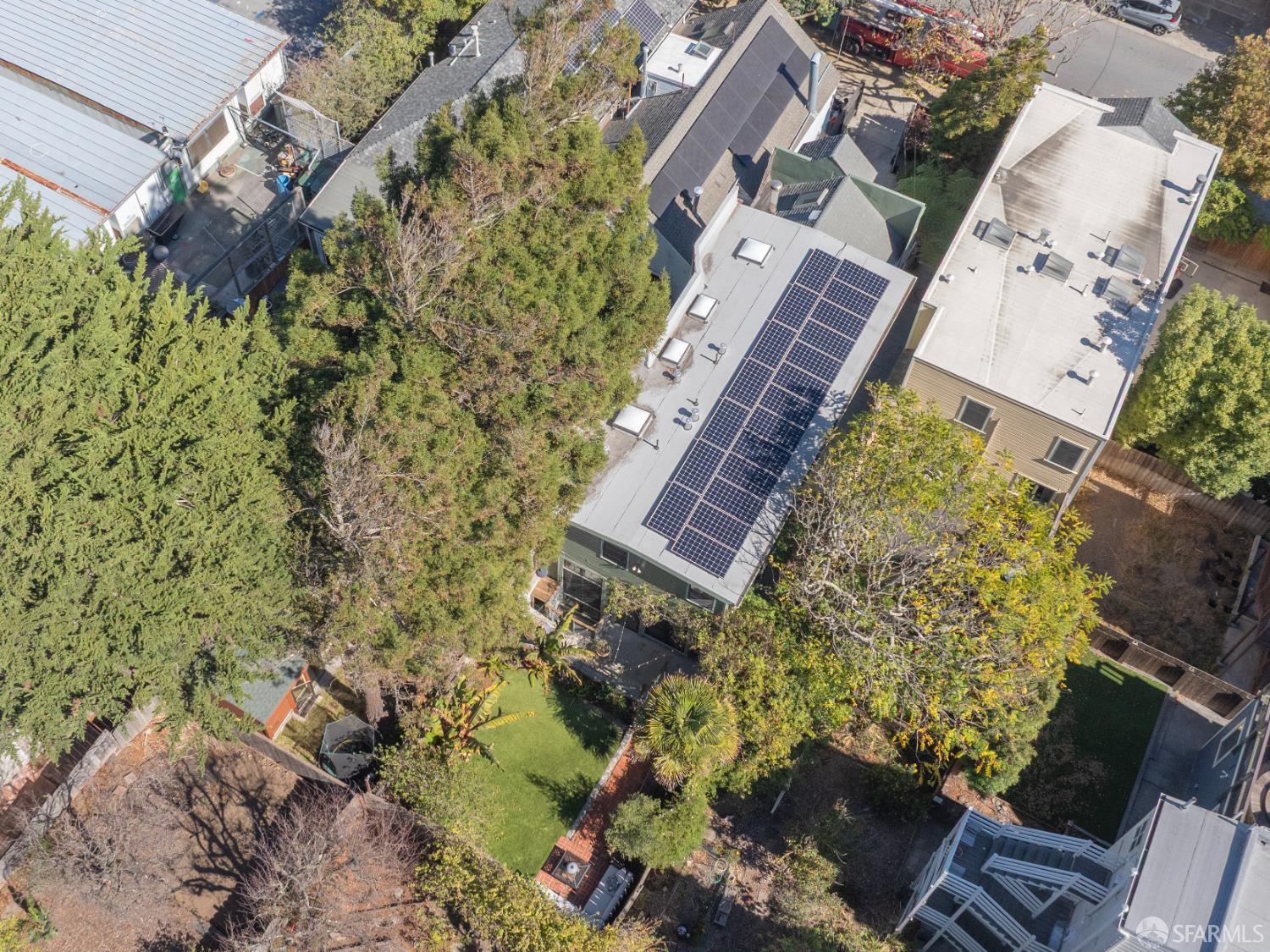 572 Eureka Street - Photo 3
