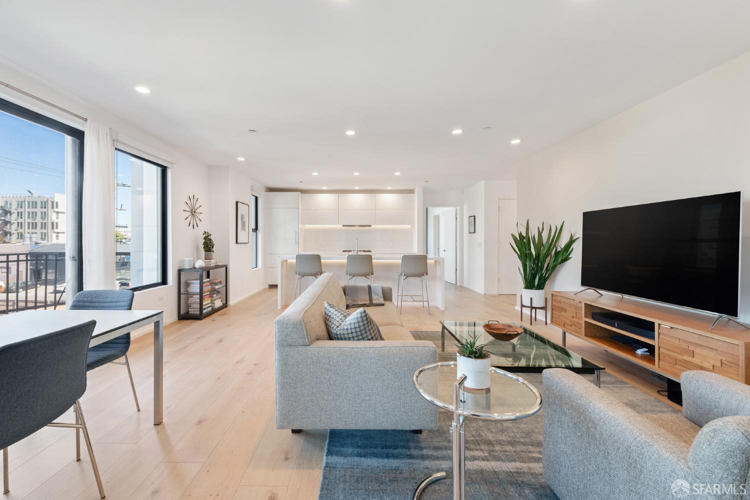 310 Carolina Street #207 - Photo 5