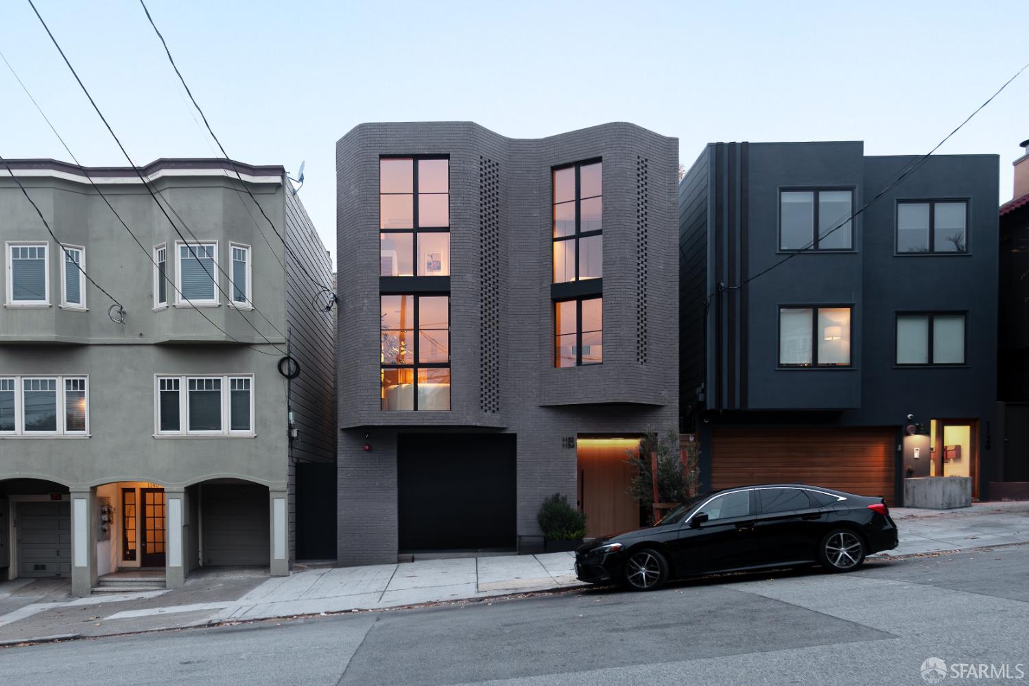 1132 Sanchez Street - Photo 2