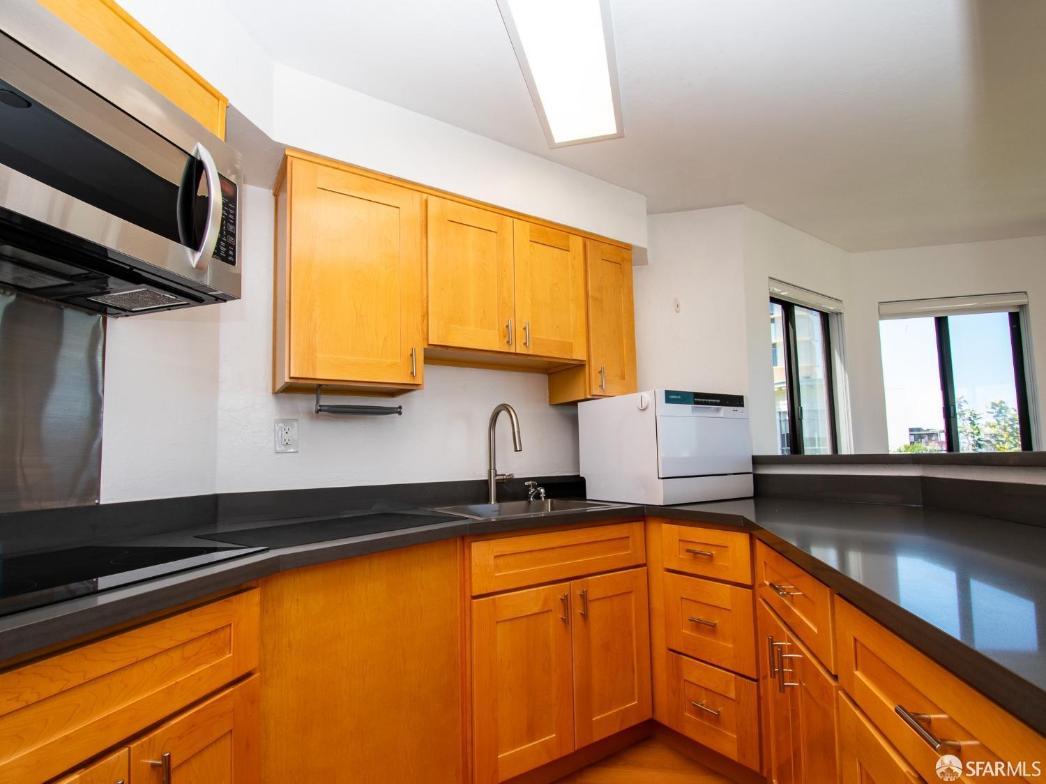 2 Fallon Place #16 - Photo 4