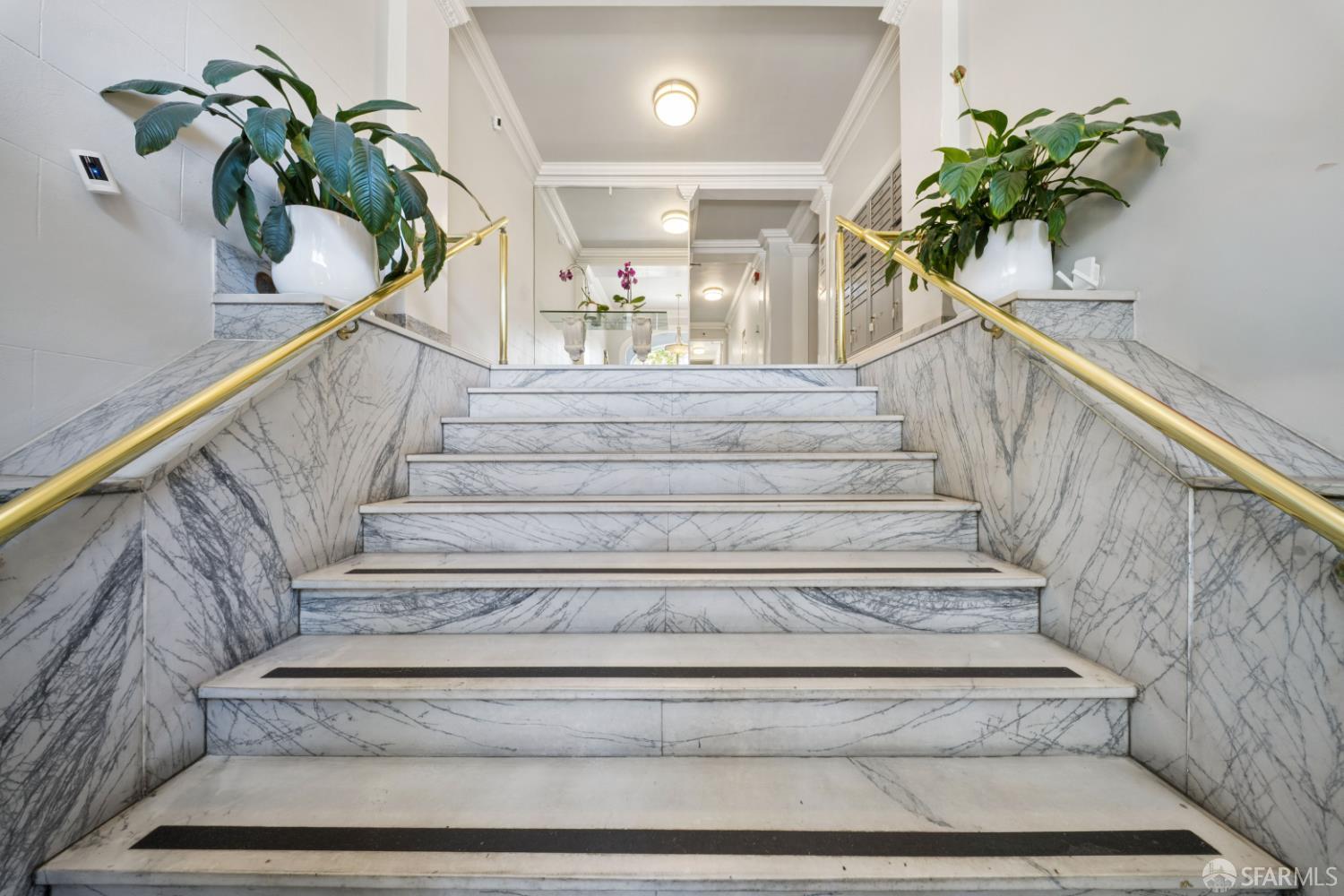 2415 Van Ness Avenue #601 - Photo 4