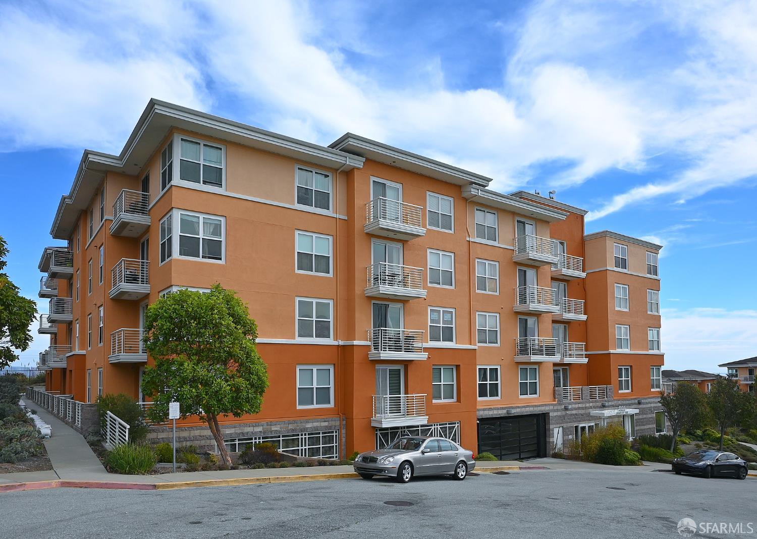 501 Crescent Way #5106 - Main photo