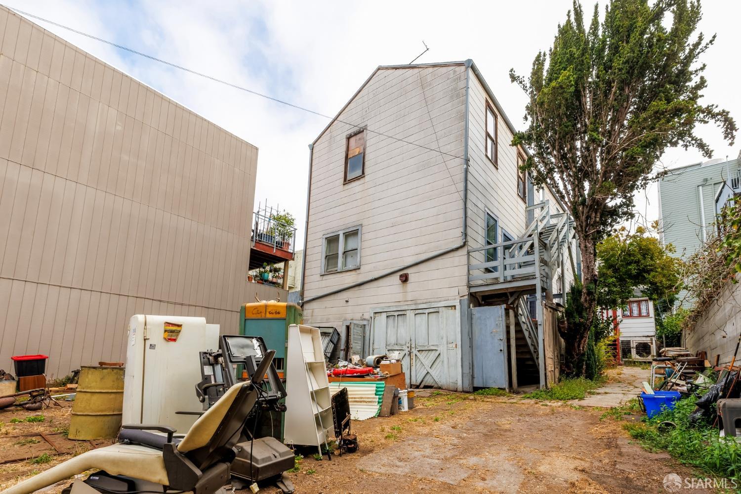 3284 Mission Street - Photo 5