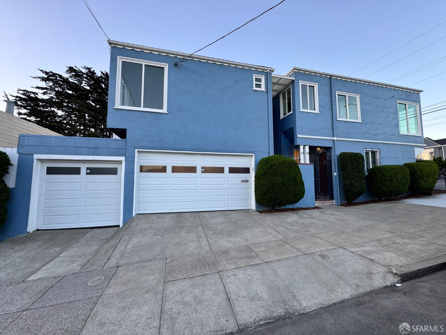 2345 Moraga Street - Main photo