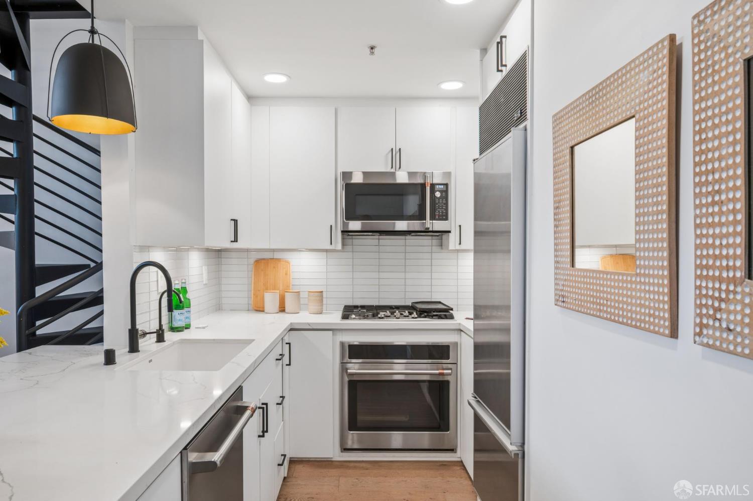 125 Gilbert Street #10 - Photo 4