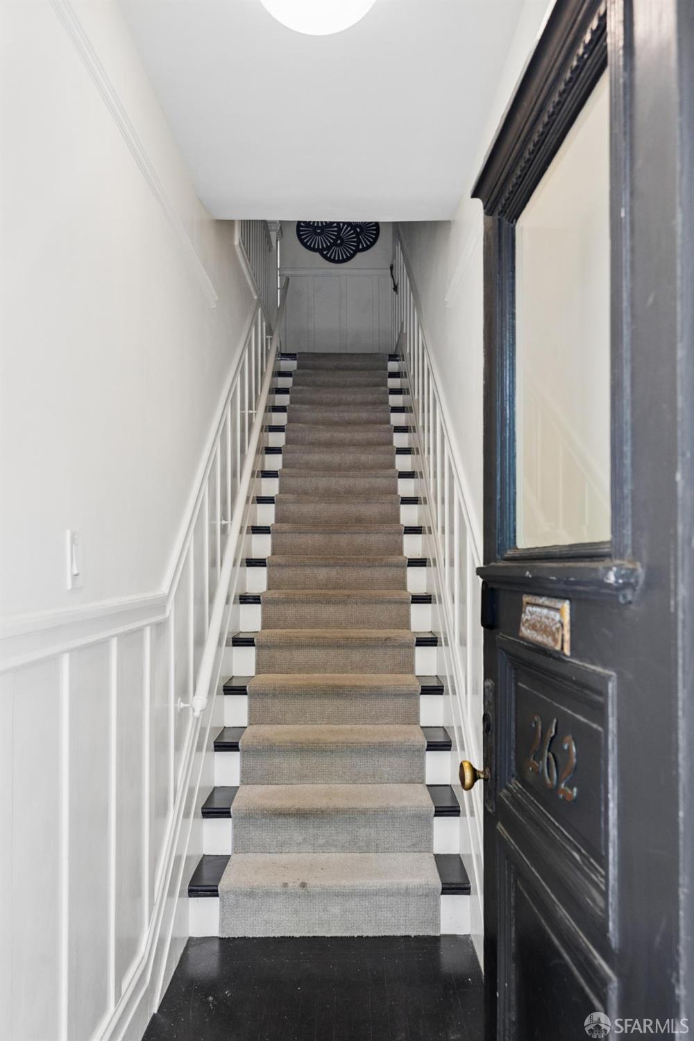 262 Downey Street - Photo 3