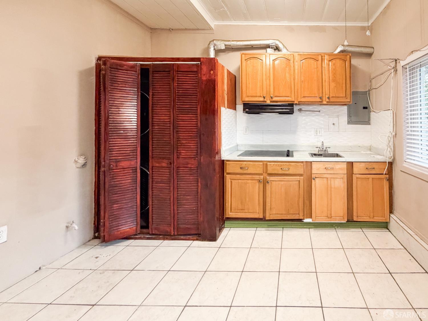 3360 Cesar Chavez Street - Photo 4