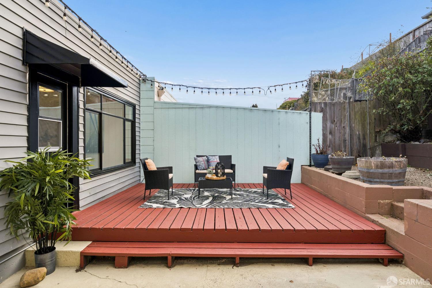 365 Gaven Street - Photo 4