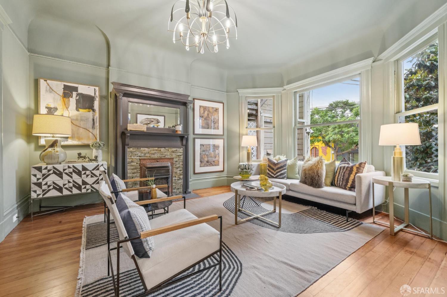 2758 22nd Street - Main photo