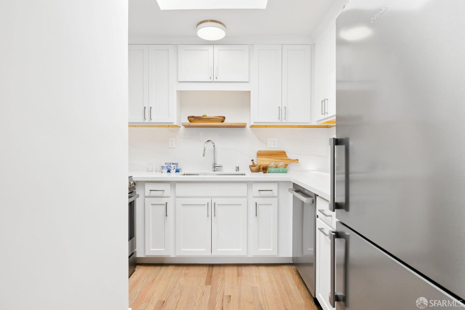 474 27th Avenue #5 - Photo 5