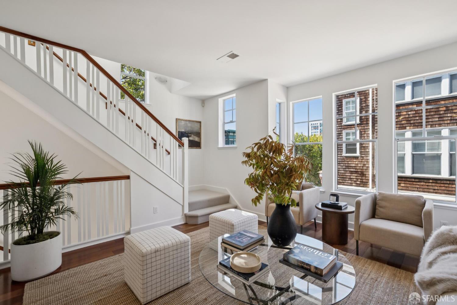1344 Eddy Street - Main photo