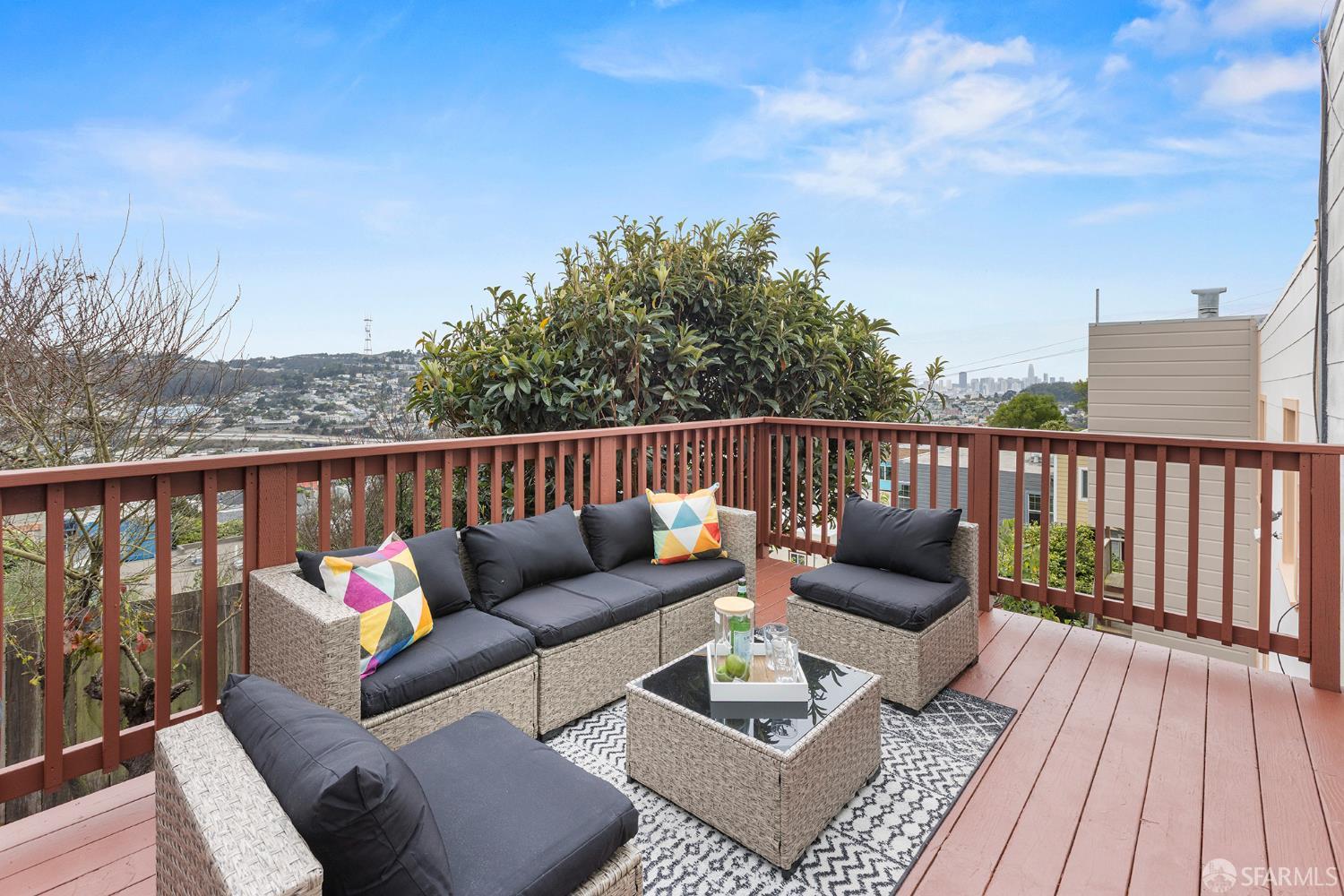 122 Athens Street - Photo 2