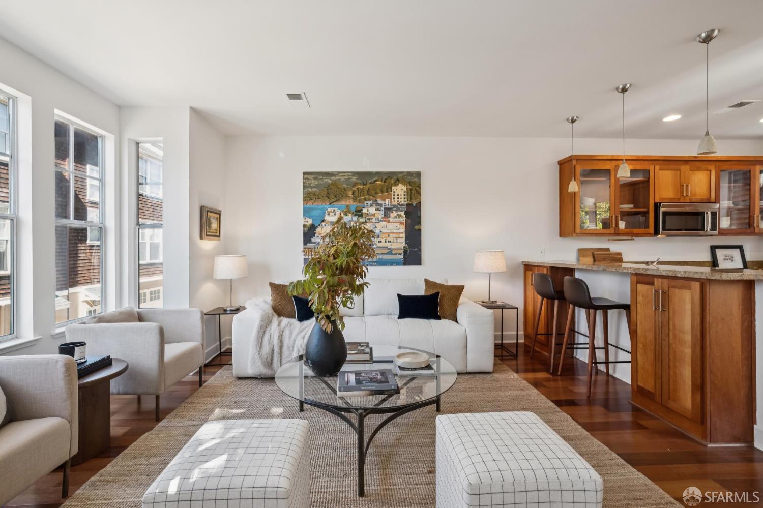 1344 Eddy Street - Photo 2