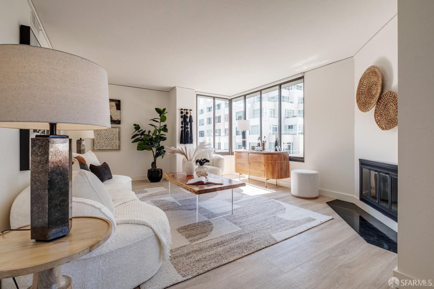 152 Lombard Street #508 - Photo 2