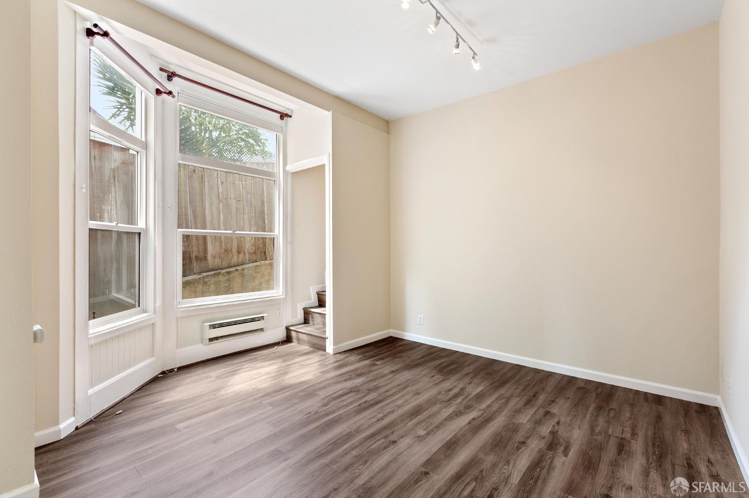282 Monterey Boulevard #A - Photo 4