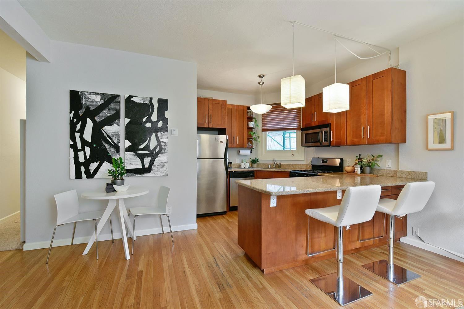 18 Clyde Street - Photo 3