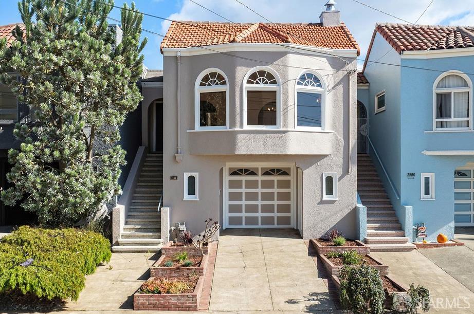 2586 17th Avenue - Main photo