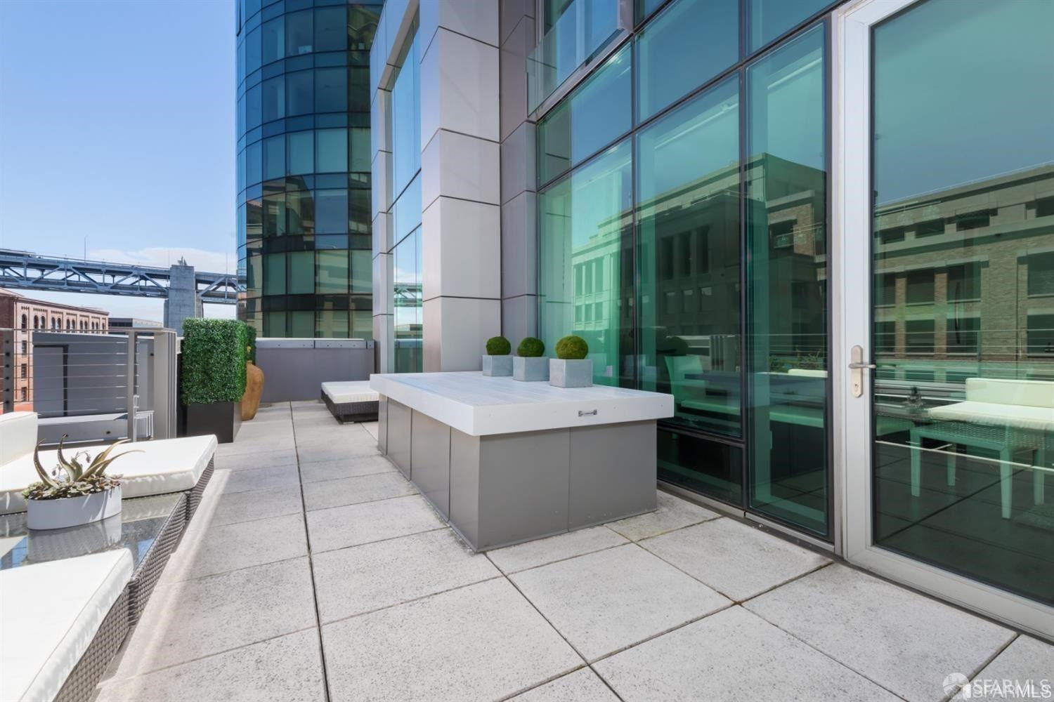 318 Spear Street #7A - Photo 2
