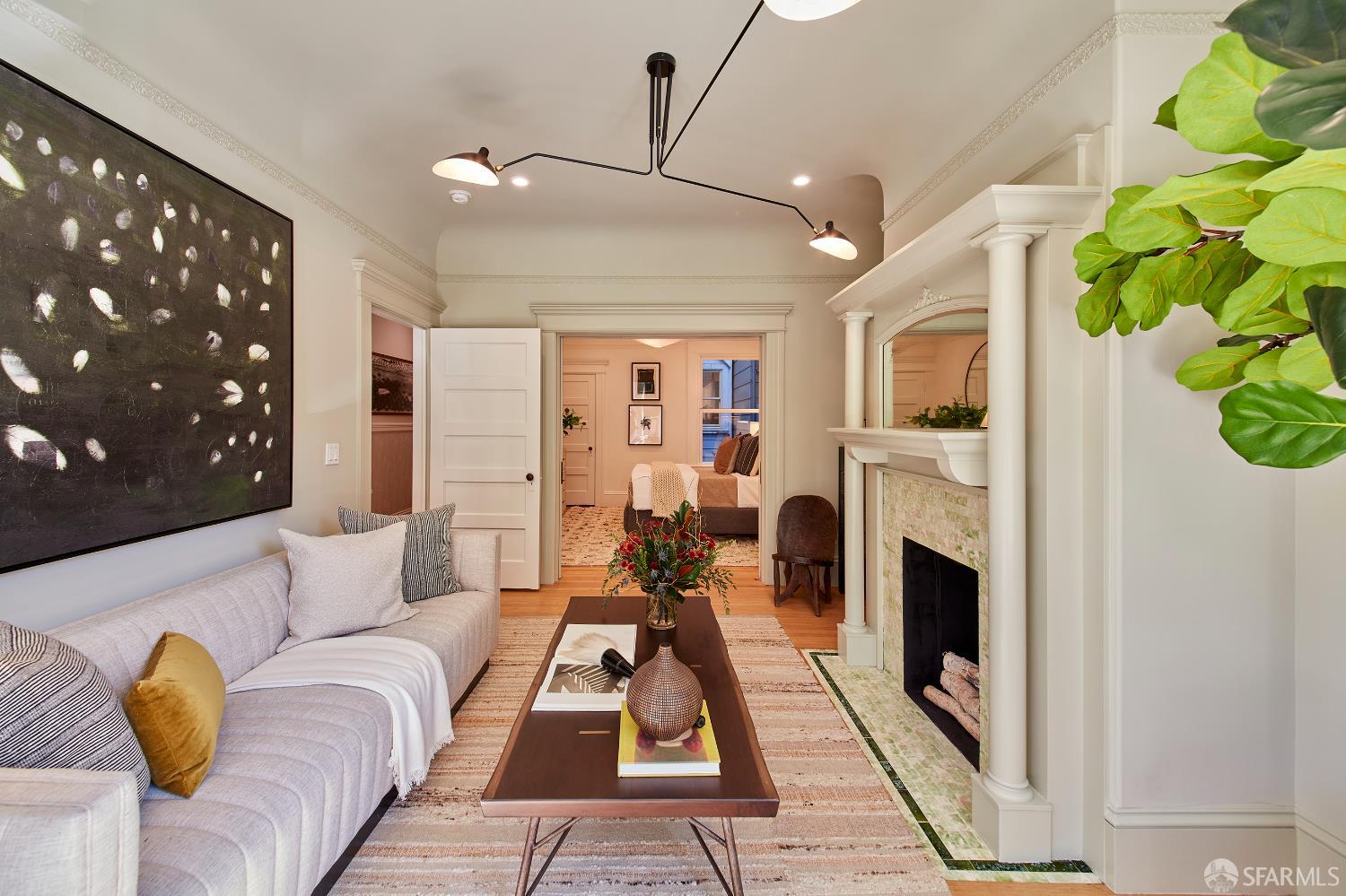 1314 Larkin Street - Photo 4