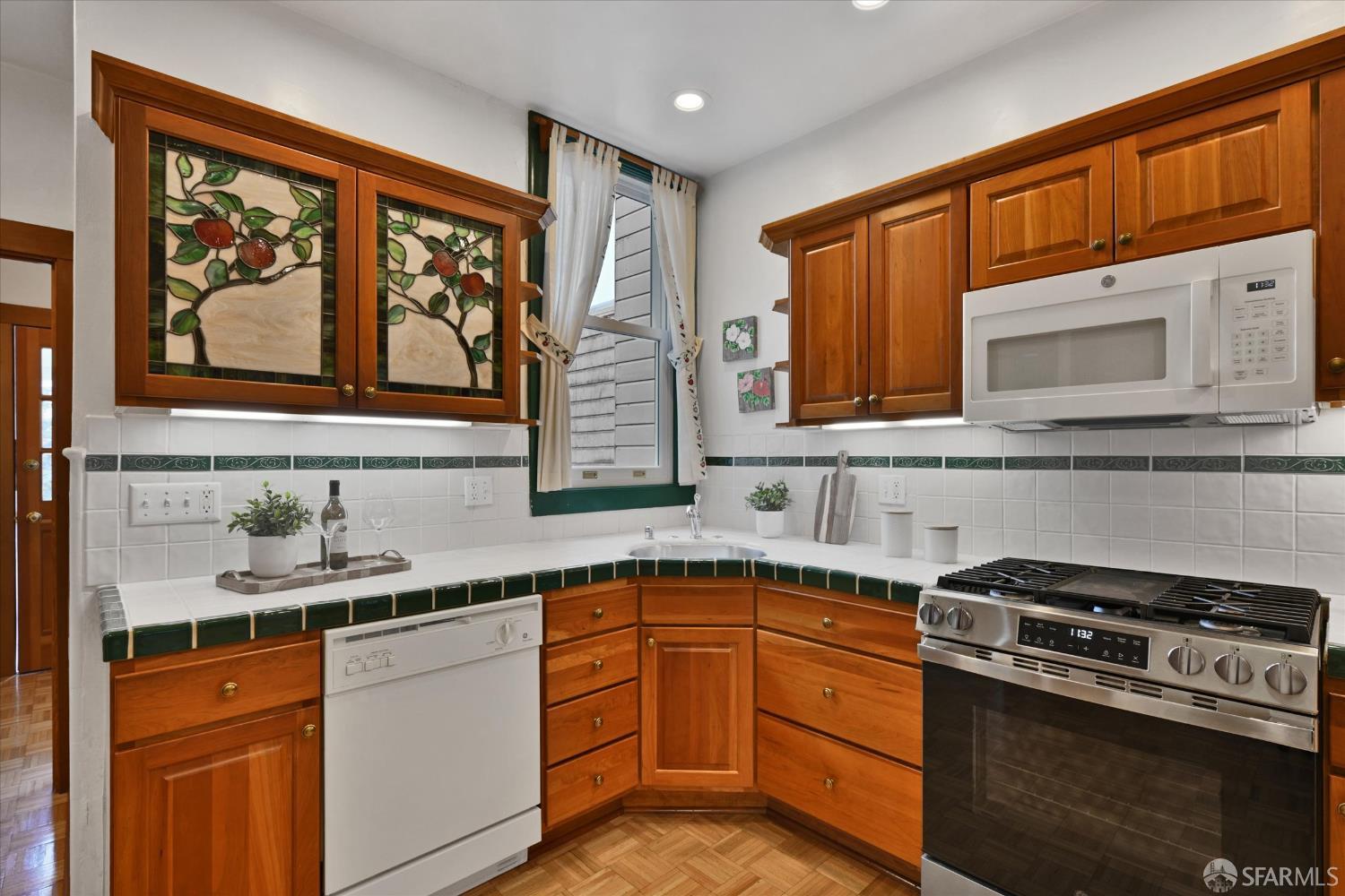 626 20th Avenue - Photo 5