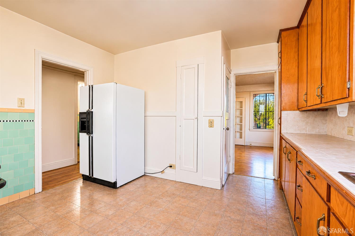 1630 Silliman Street - Photo 5