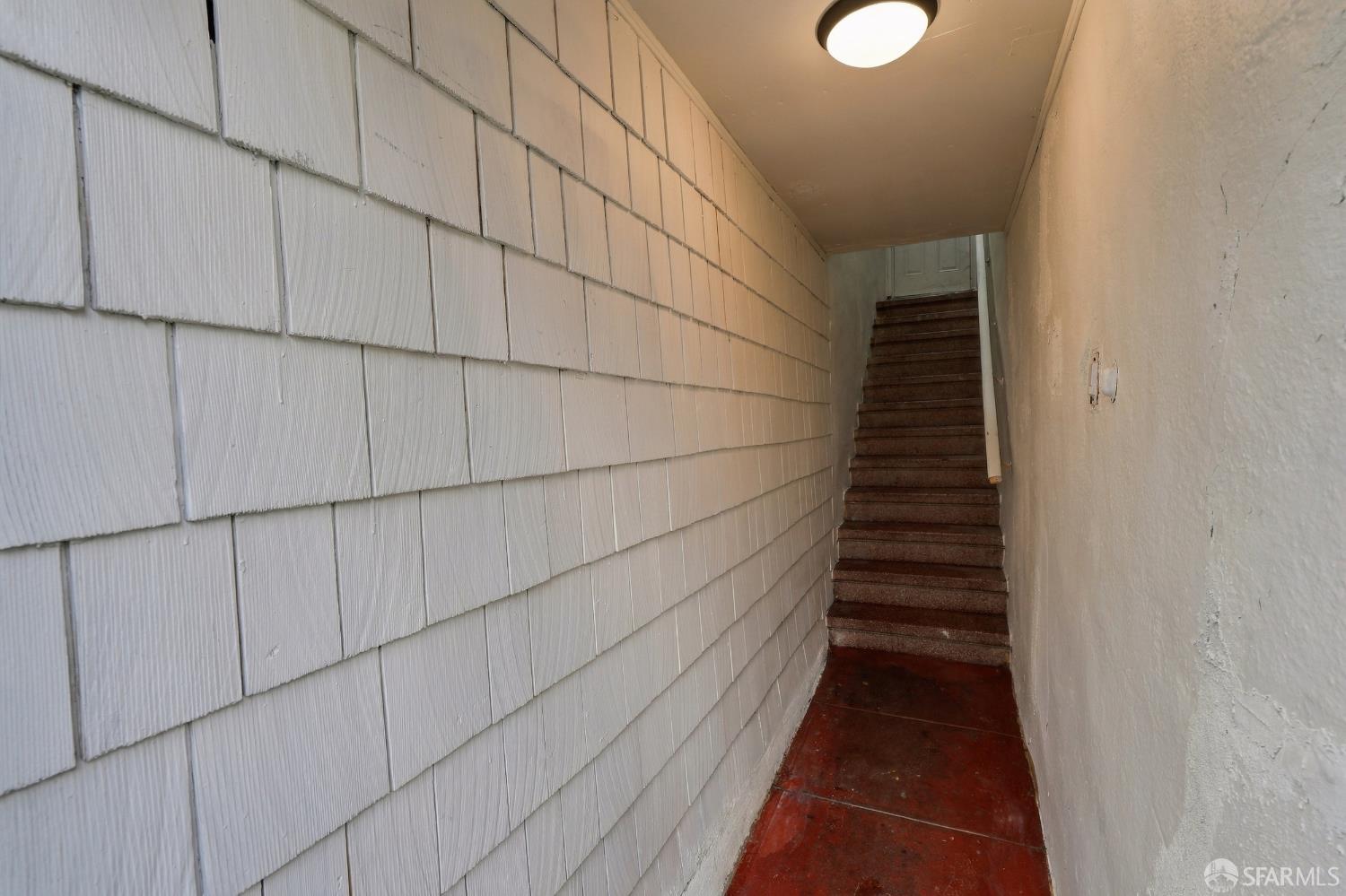 1246 Shafter Avenue - Photo 5